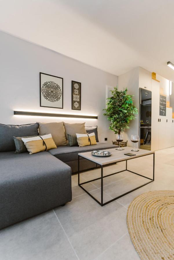 Manolis Loft Apartment, Rhodes Town Rhodes City Εξωτερικό φωτογραφία